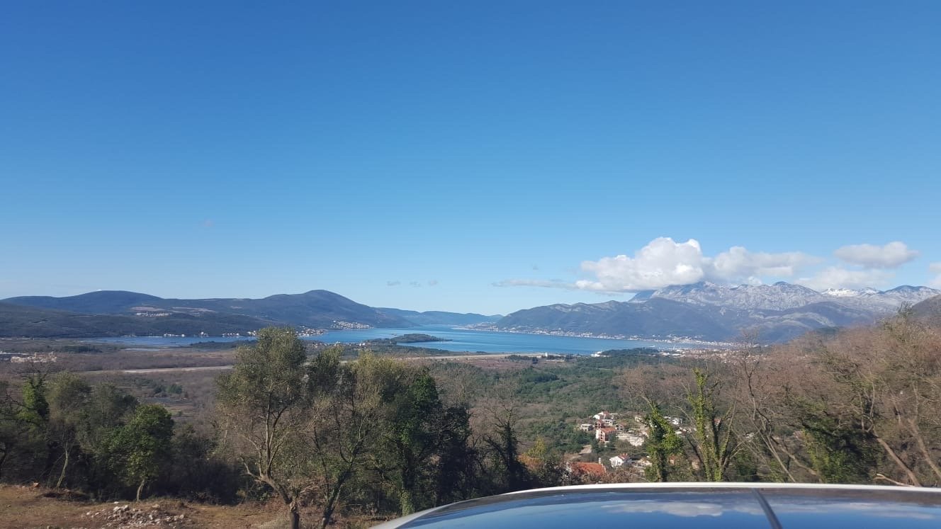 Građevinsko zemljište sa pogledom na more – Pržice, Kotor