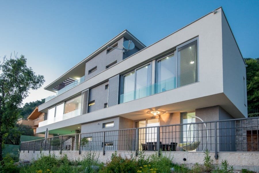 Vila sa jedinstvenim pogledom – Kavač, Kotor